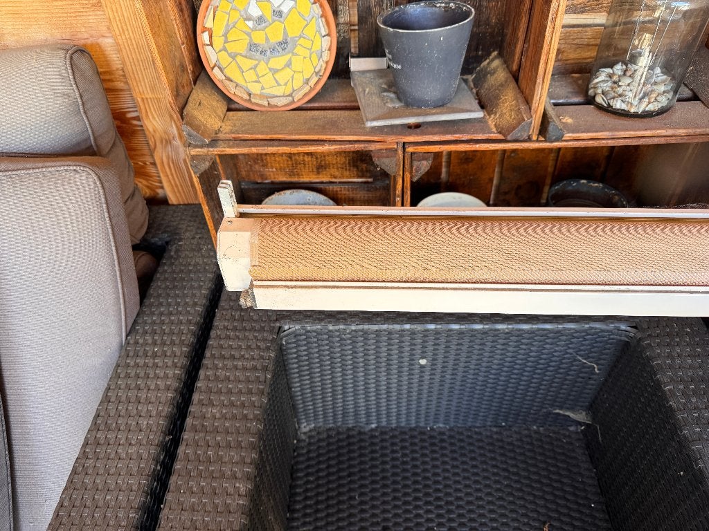 2x screen/rolgordijn beige/taupe handbediening, Doe-het-zelf en Verbouw, Rolluiken, Ophalen, Gebruikt, Overige kleuren, 150 tot 200 cm