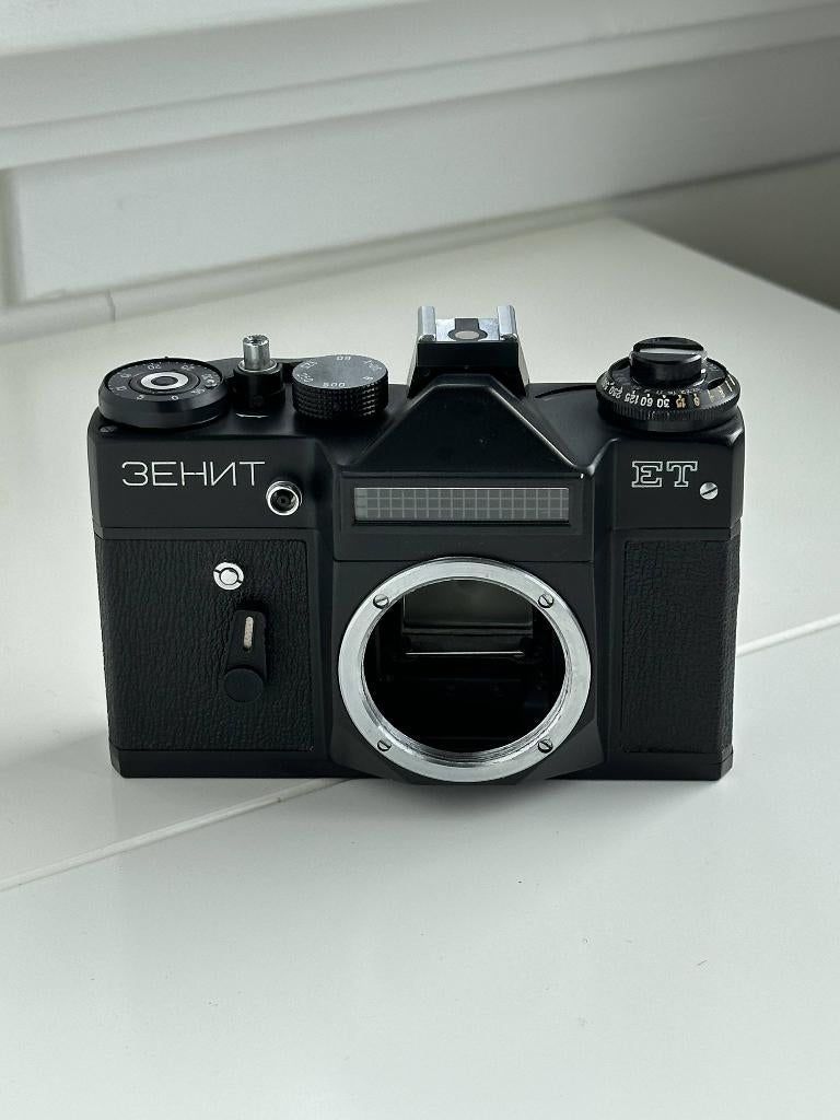 Nette Zenit ET 35mm Spiegelreflexcamera (M42 mount), Audio, Tv en Foto, Fotocamera's Analoog, Ophalen of Verzenden, Gebruikt, Spiegelreflex