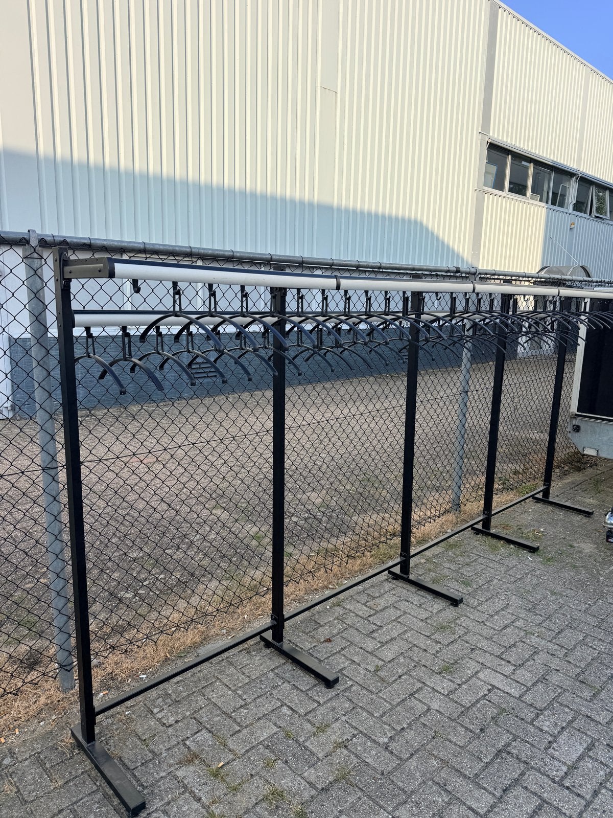 Kledingrek 4 meter - Dubbelzijdig ophangen, Kleding | Dames, Kledingrekken, Ophalen, Gebruikt