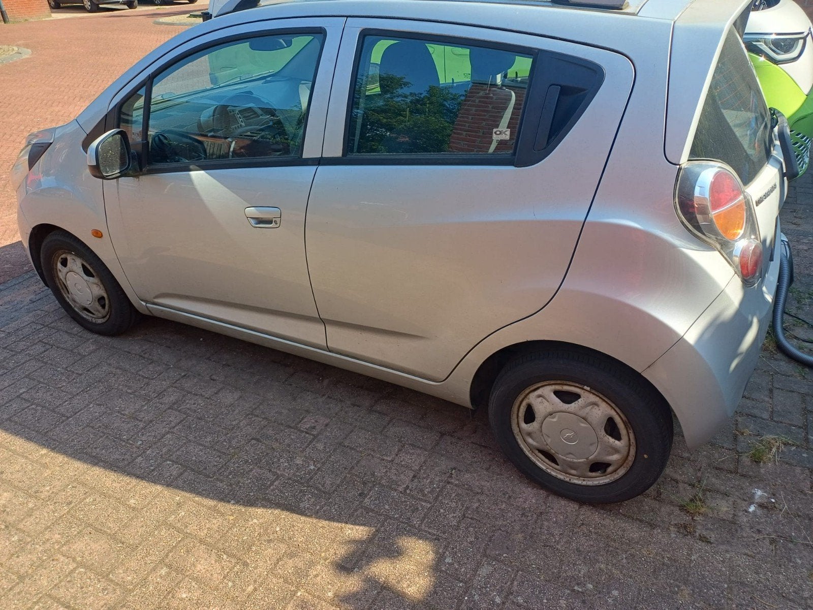 Chevrolet Spark 1.0 Bifuel 2010 Grijs, Voorwielaandrijving, 839 kg, 4 cilinders, 68 pk