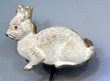 Konijn zilverkleurig speldje ( N_032a), Verzamelen, Speldjes, Pins en Buttons, Verzenden, Zo goed als nieuw, Dier of Natuur, Speldje of Pin
