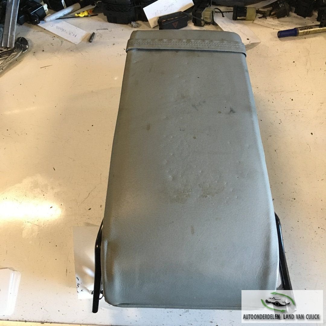 Mercedes w201 Armsteun grijs leder van de achterbank, Auto-onderdelen, Gebruikt, -, -, Ophalen of Verzenden