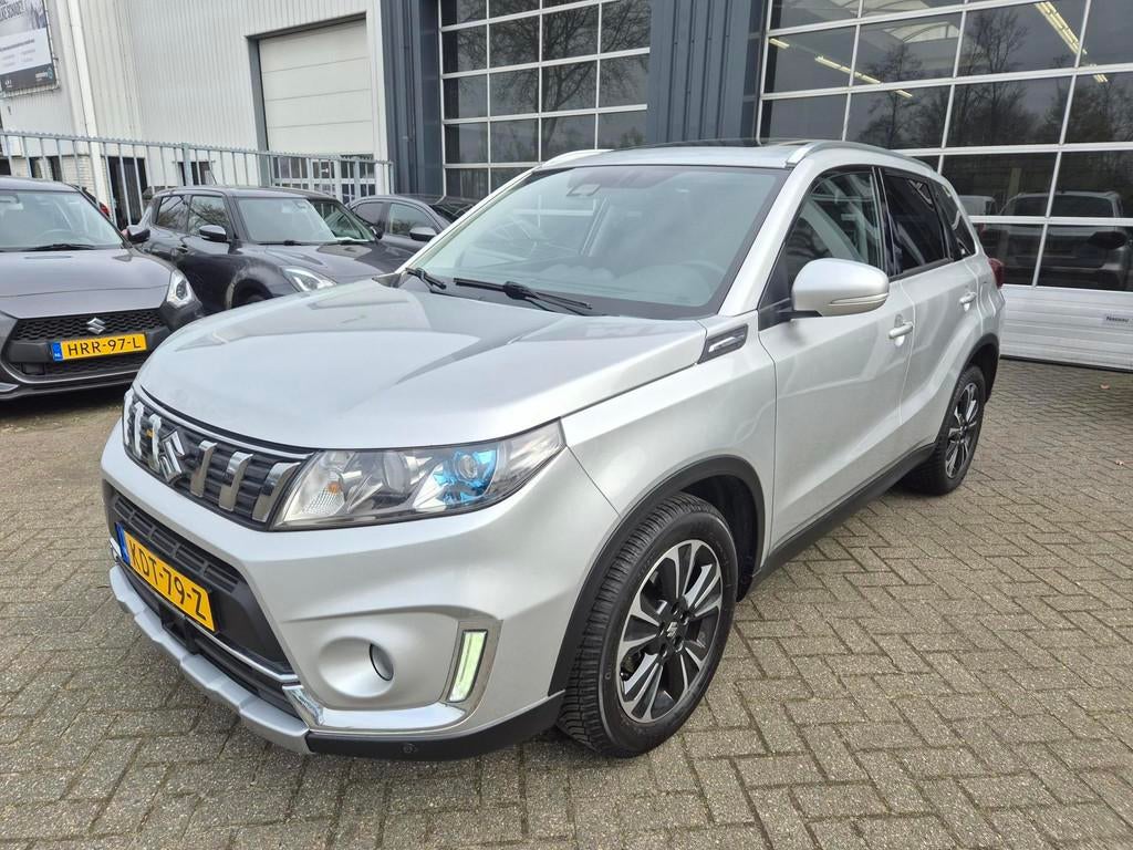 Suzuki VITARA 1.4 aut Style / Panorama / Trekhaak, Euro 6, 4 cilinders, 400 kg, SUV of Terreinwagen