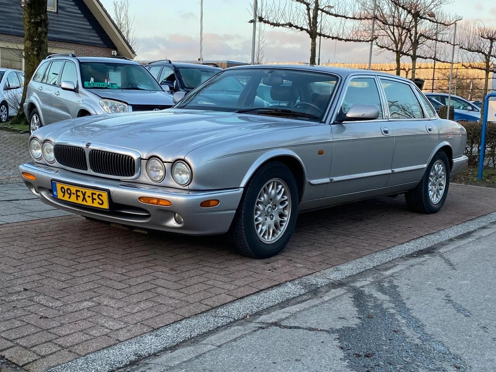 Jaguar XJ 3.2 V8 Executive -Youngtimer- KLASSE AUTO * APK 4-, Auto's, Gebruikt, Lederen bekleding, Bedrijf, Sedan