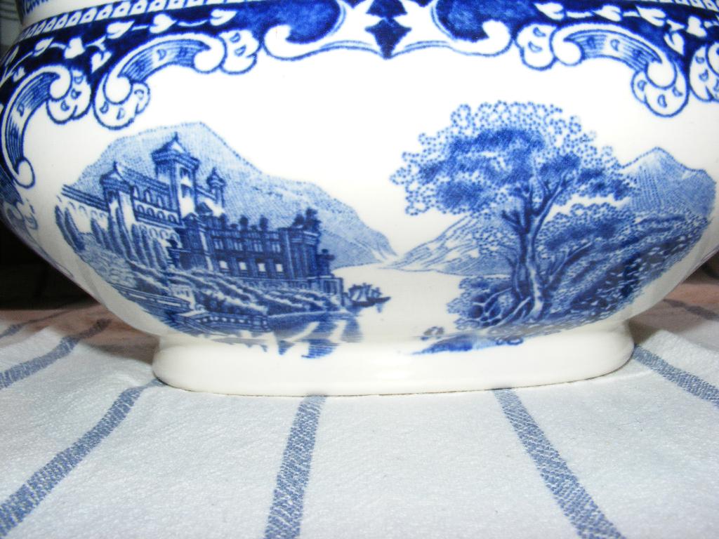 Old England Spinx Ceramique Groente terrine, Ophalen of Verzenden