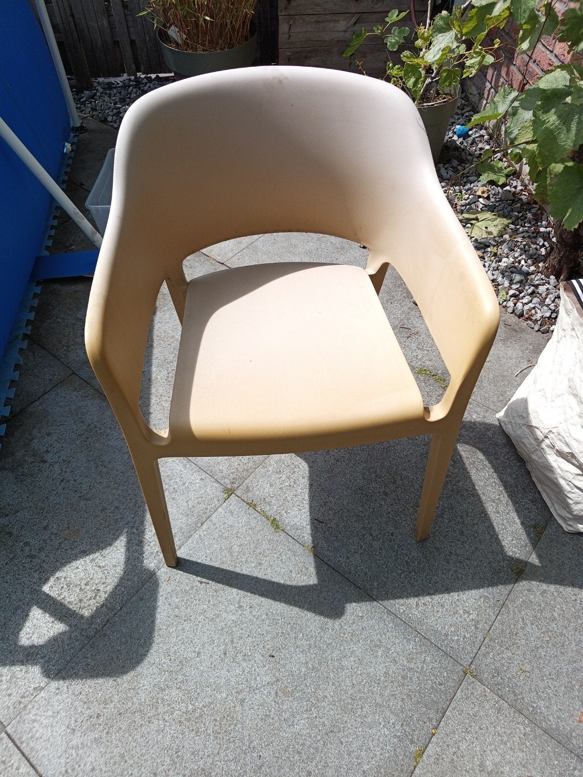 3 gele kuipstoelen van de Kwantum, Huis en Inrichting, Stoelen, Kunststof, Gebruikt, Overige kleuren, Drie