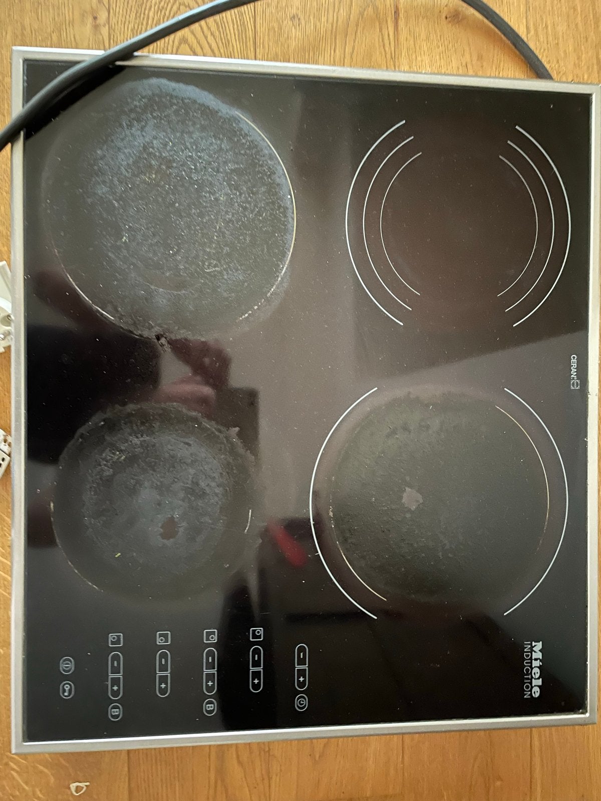 Miele inductiekookplaat - 2 zones defect, Ophalen, Gebruikt, 4 kookzones, Inbouw