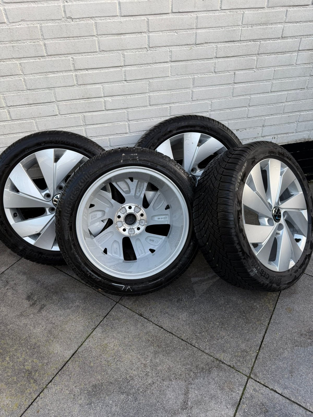 Originele VW Golf 8 17 inch Belmont winterset 5H0601025B, Auto-onderdelen, Ophalen, Gebruikt, Banden en Velgen, 17 inch