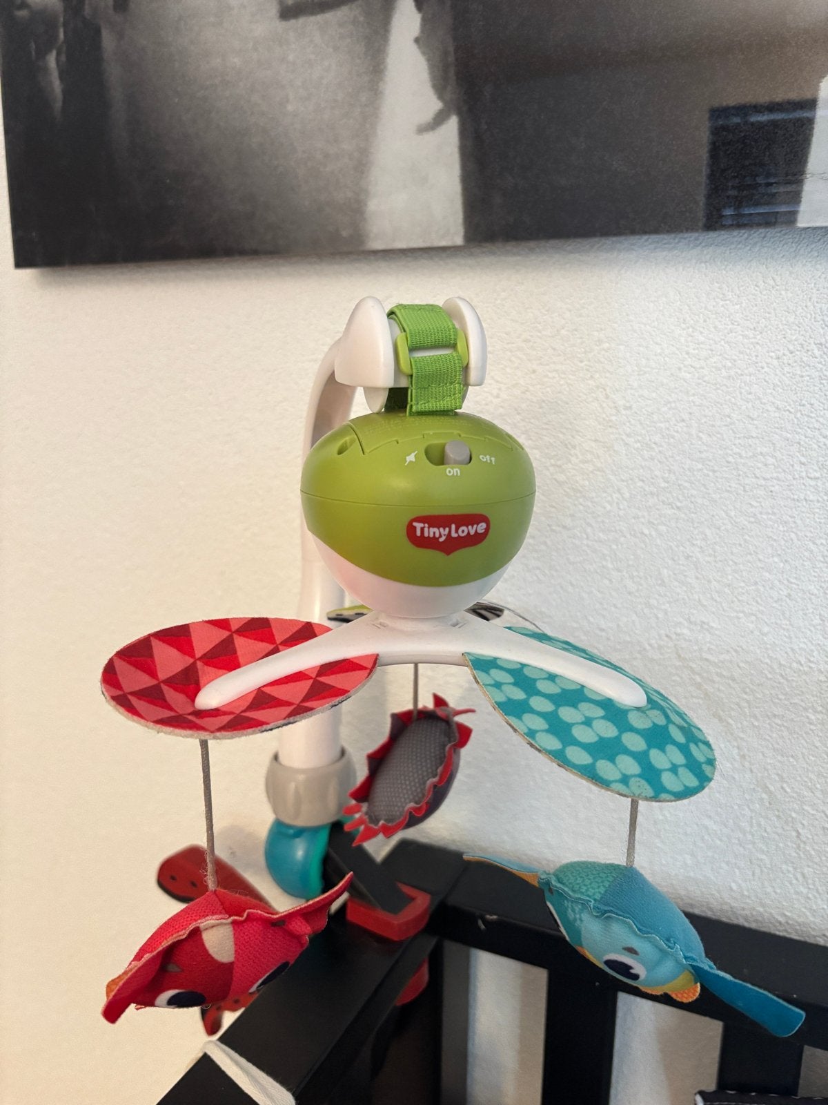 Tiny Love Mobiel met geluid en beweging, Kinderen en Baby's, Speelgoed | Babyspeelgoed, Ophalen of Verzenden, Gebruikt, Mobiel