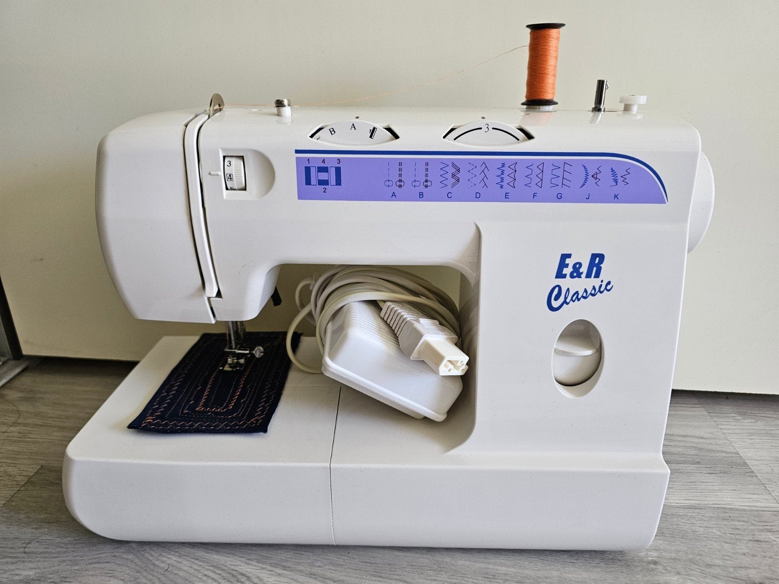 Naaimachine, Ophalen, Zo goed als nieuw, Naaimachine, Overige merken
