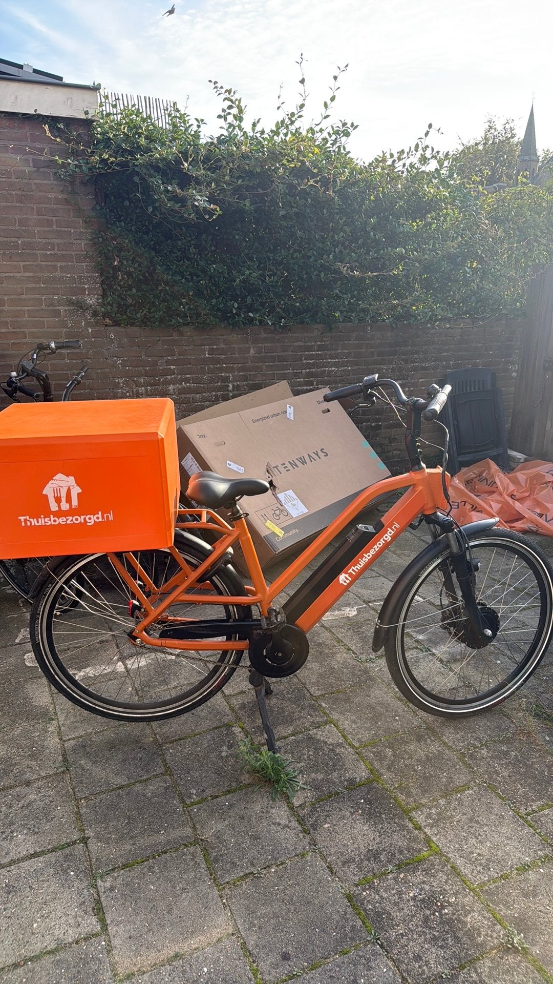 Thuisbezorgd elektrische bezorgfiets e-bike 1 maand gebruikt, Ophalen, Zo goed als nieuw, 50 km per accu of meer, Overige merken