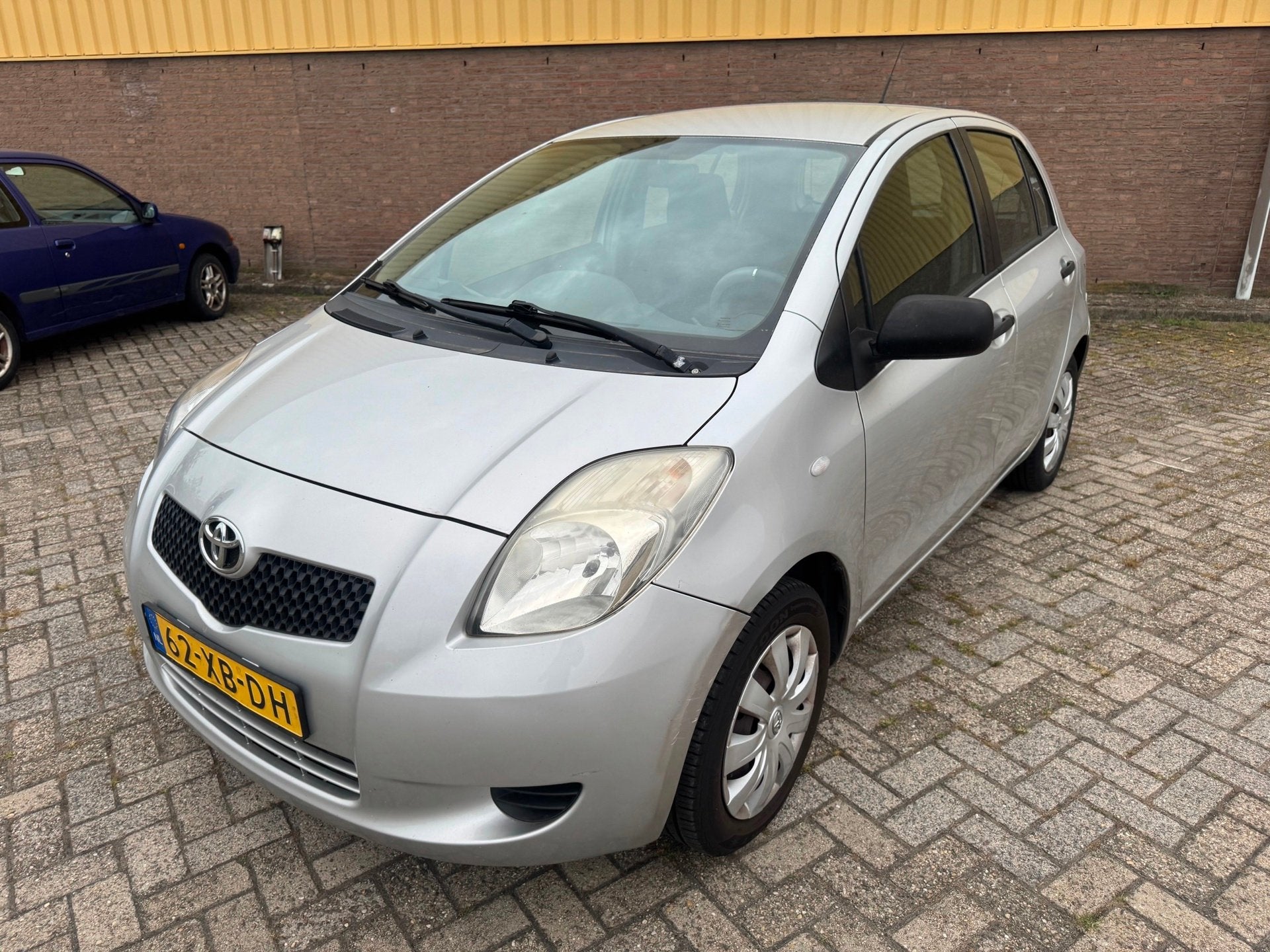 Toyota Yaris 1.0 VVTi + Airco, 5 Deurs, Voorwielaandrijving, 750 kg, Origineel Nederlands, Bedrijf