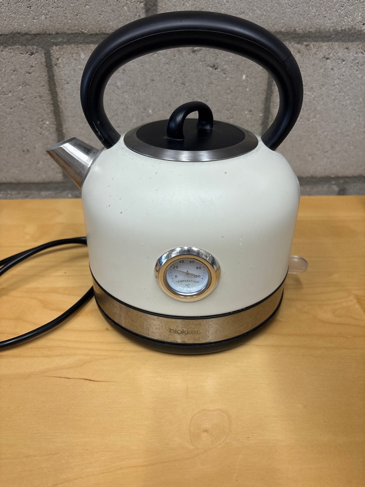 Blokker Waterkoker met Temperatuurmeter - Crème, 1 tot 2 liter, Ophalen of Verzenden, Gebruikt, Draadloos