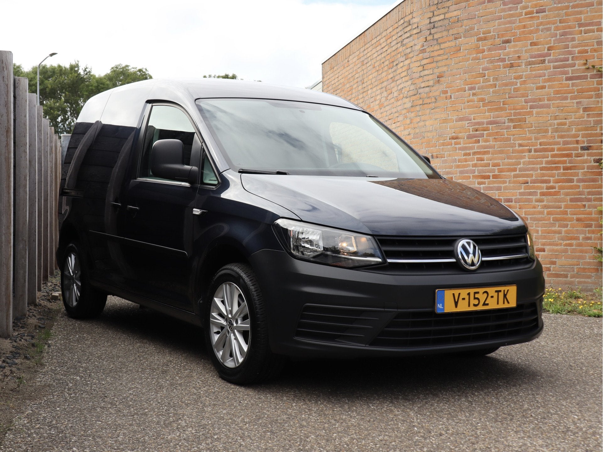 Volkswagen Caddy 2.0 TDI L1H1 BMT Trendline achterklep, Gebruikt, 4 cilinders, Origineel Nederlands, Bedrijf