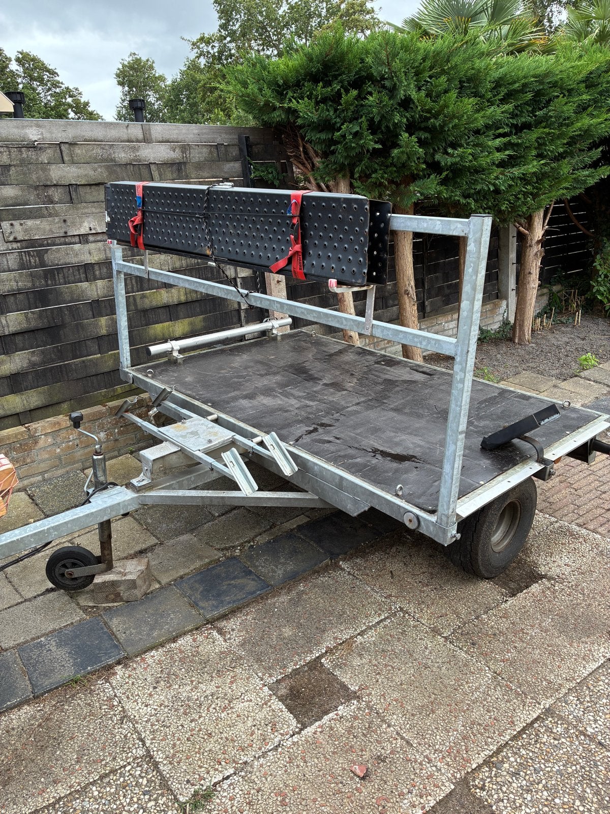 Aanhanger met oprijplaten, Auto diversen, Aanhangwagen-onderdelen, Ophalen, Gebruikt