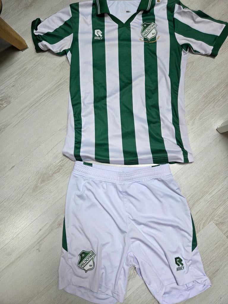 Voetbalshort Velocitas mt S, Ophalen, Gebruikt, Shirt
