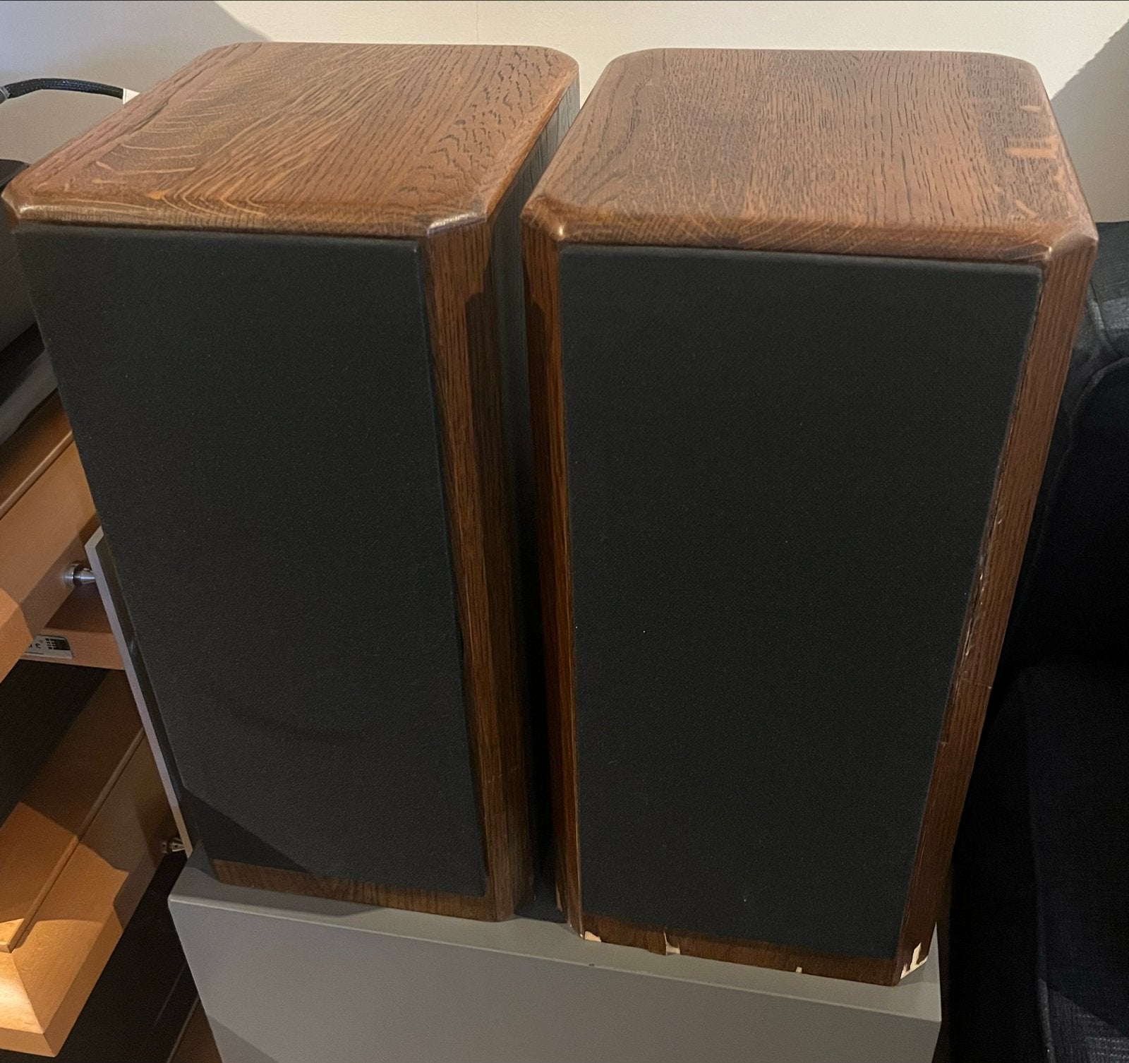 Speakerset (JMR) met eikenhout fineer (tlc nodig), Overige merken, Stereo speakers, Gebruikt, Ophalen of Verzenden