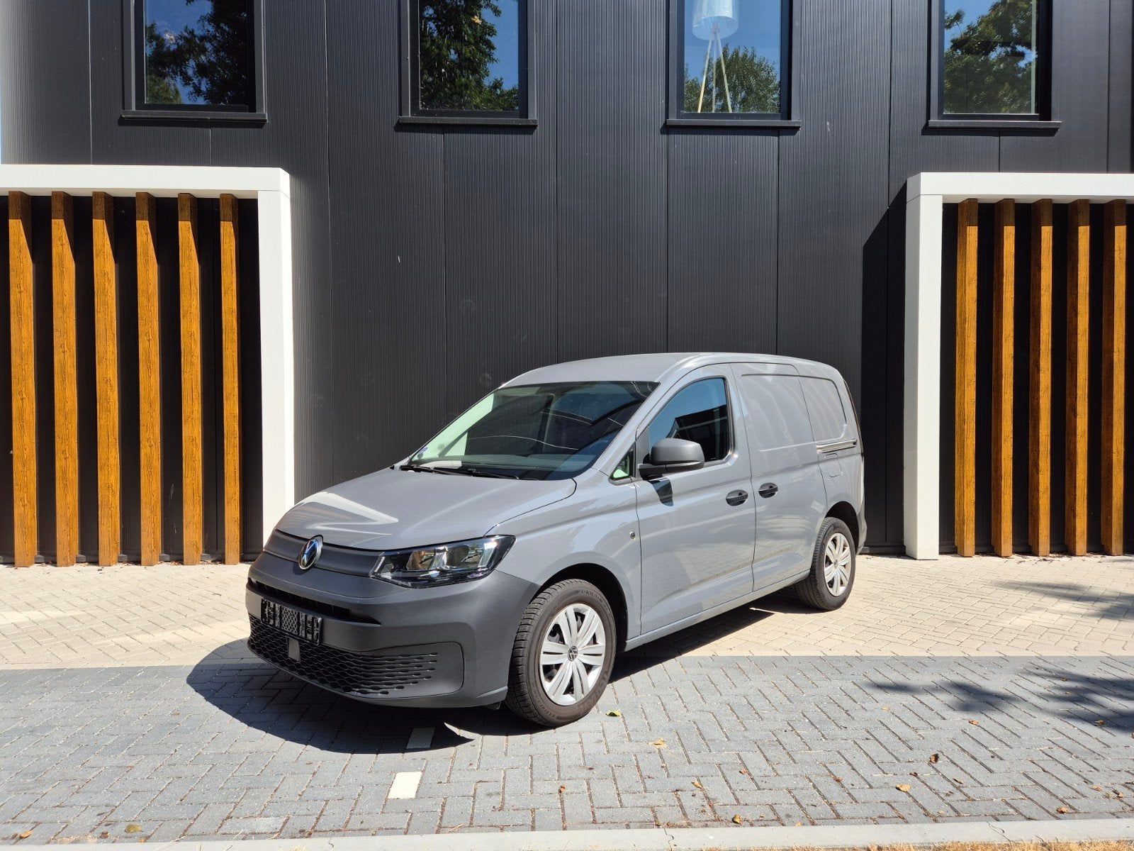 Volkswagen Caddy cargo 1.5 TSI Automaat benzine bj 22, Stof, 1498 cc, 4 cilinders, Bedrijf