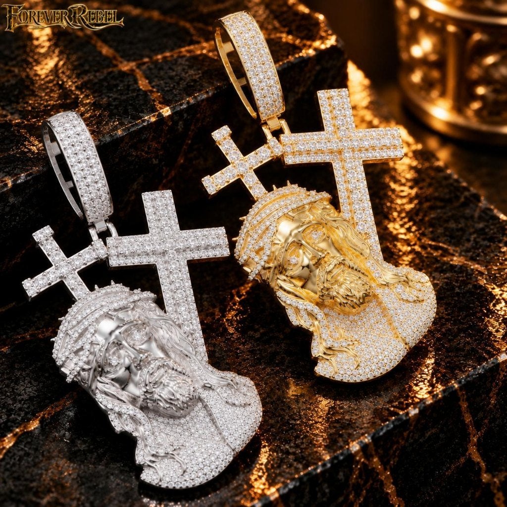 King of Kings - Kruis - 925 Zilver met VVS moissanite, Foreverrebelmail@pm.me, Ophalen of Verzenden, Kruis of Symbool, Zilver