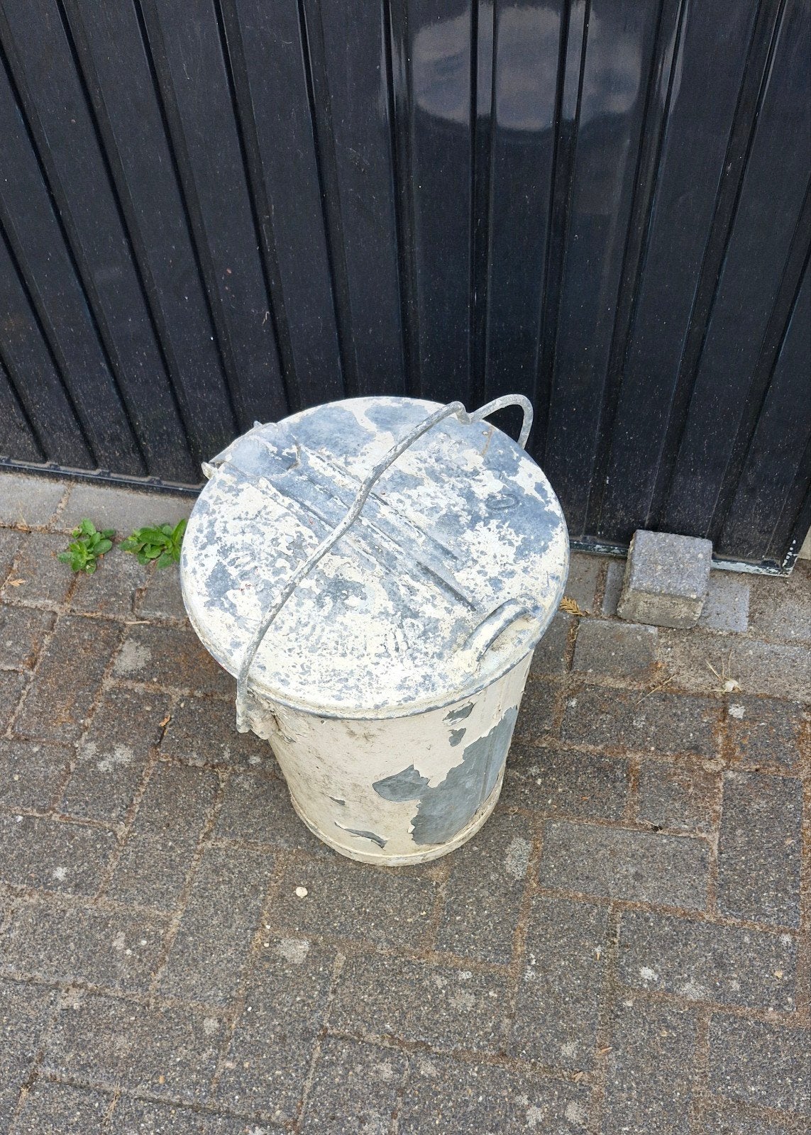 zinken vuilnisemmer, Ophalen, Gebruikt