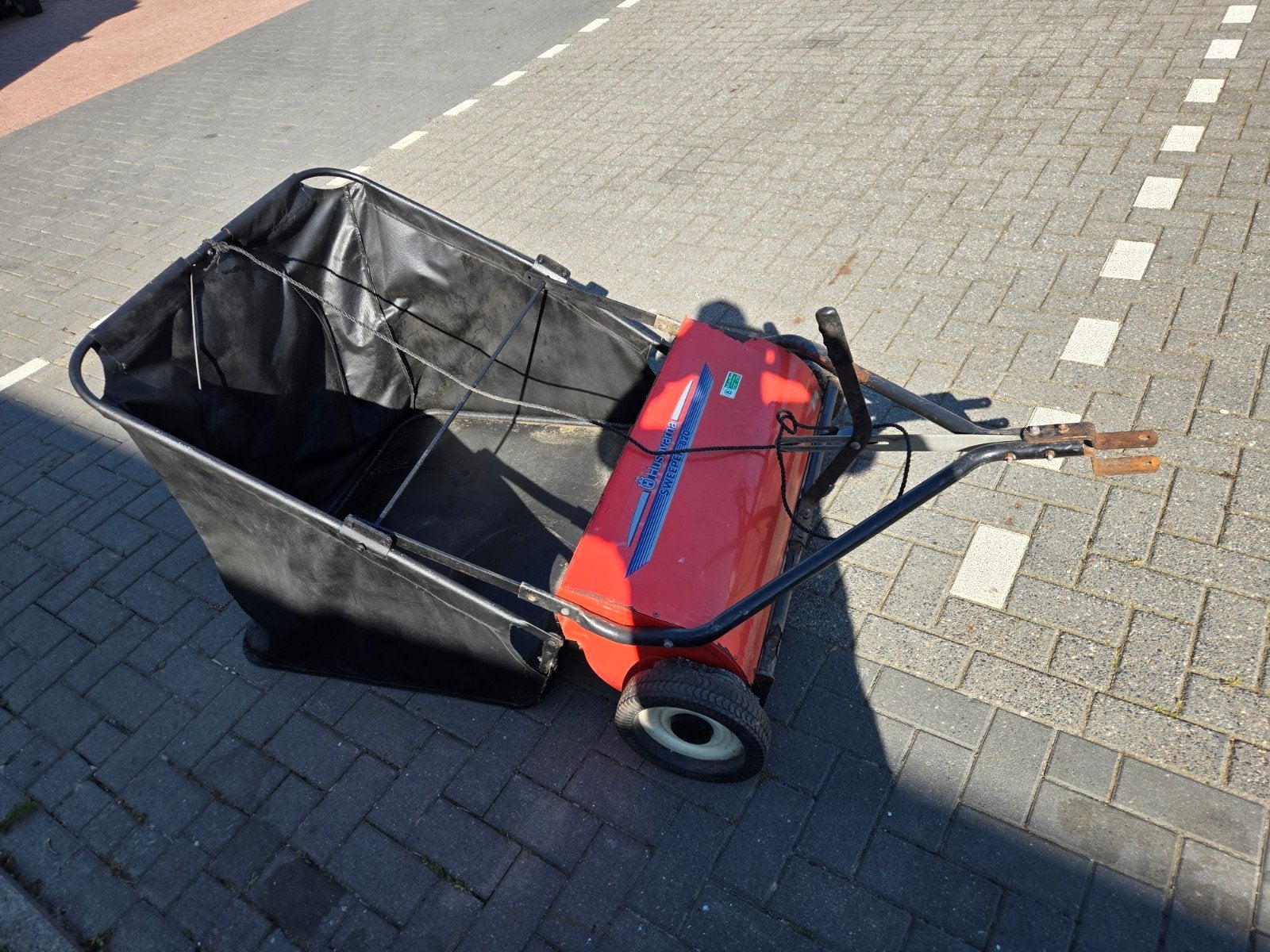 Husqvarna sleeper veegmachine, Ophalen of Verzenden