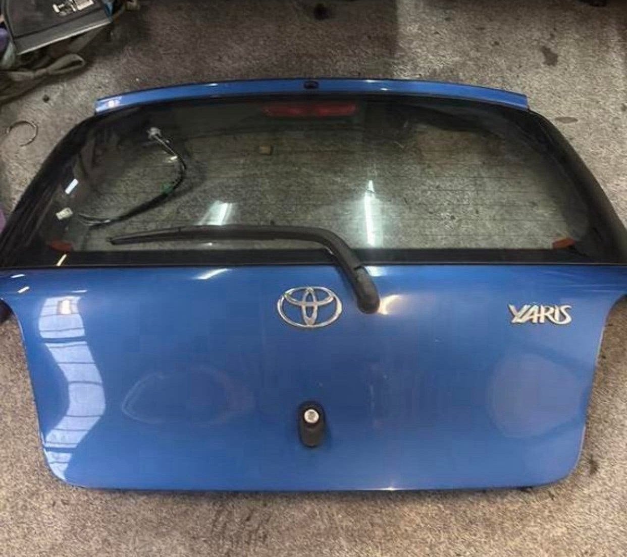 Toyota Yaris  Sport P1 achterklep, Auto-onderdelen, Ophalen, Toyota, Achterklep