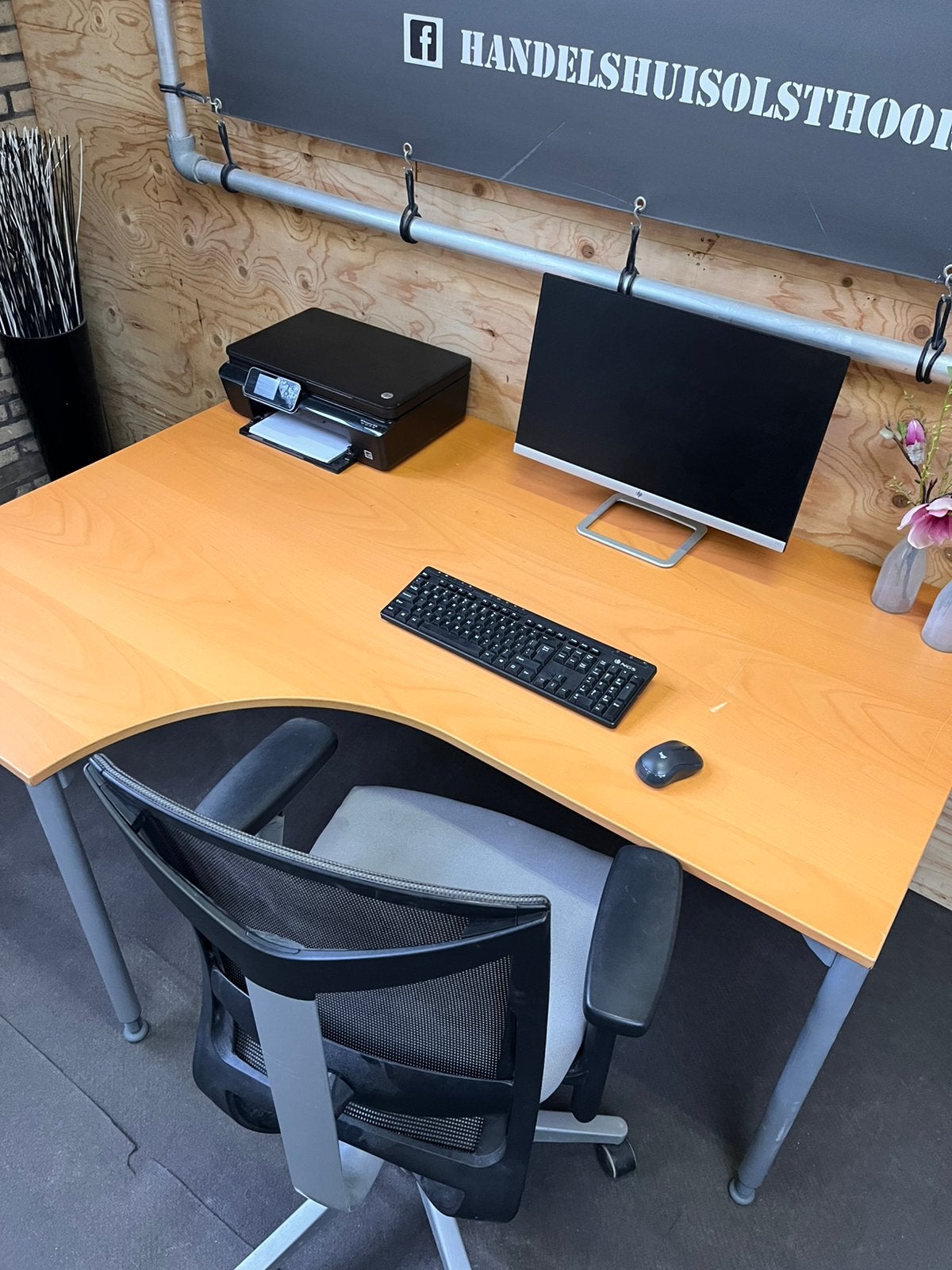 Hoekbureau (160 cm), Ophalen, 160 cm, 120 cm, In hoogte verstelbaar