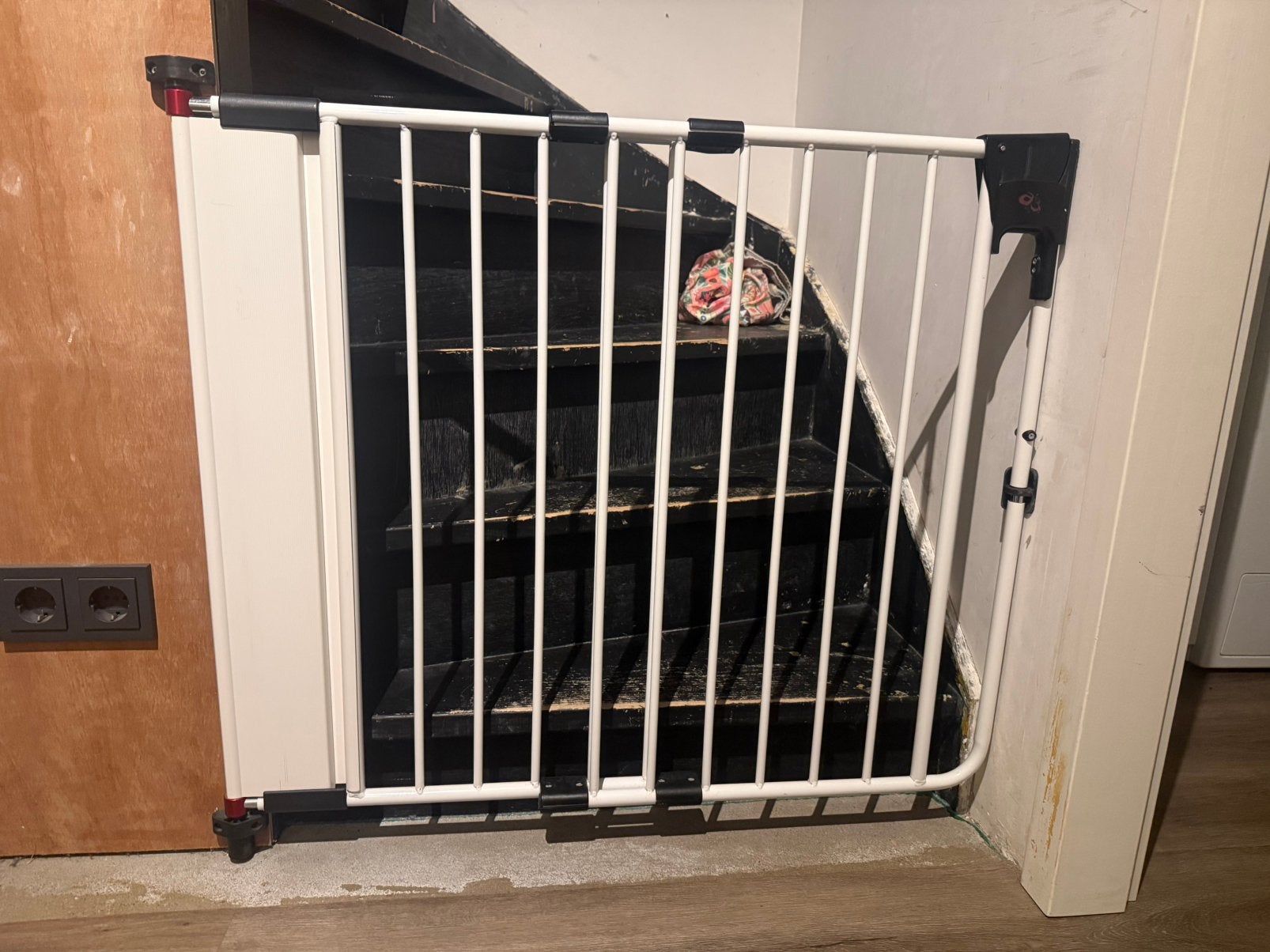 (3x) A3 Baby & Kids SafetyDoor Traphek wit 75,5 tot 116 cm, Kinderen en Baby's, Traphekjes, Ophalen of Verzenden, Zo goed als nieuw