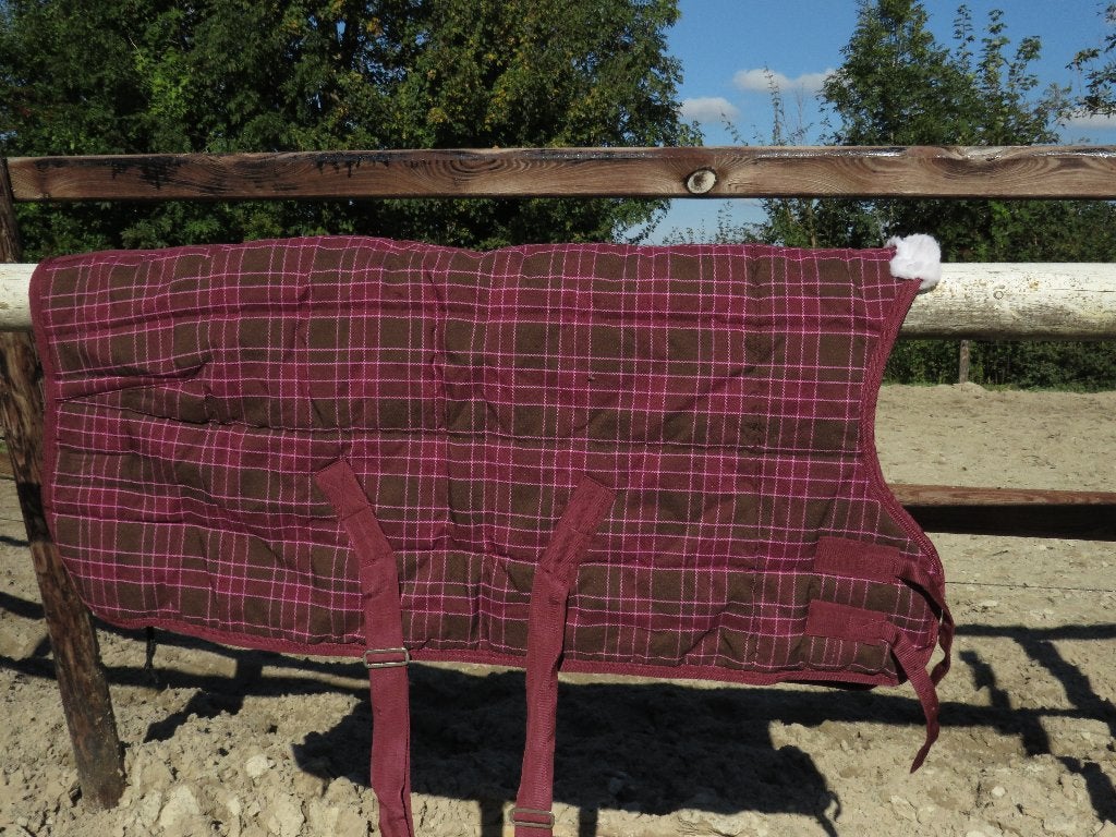Bordeaux geruite staldeken Horka maat 75/125, Meerkleurig, Shetlander/Mini, Overige merken, Nieuw