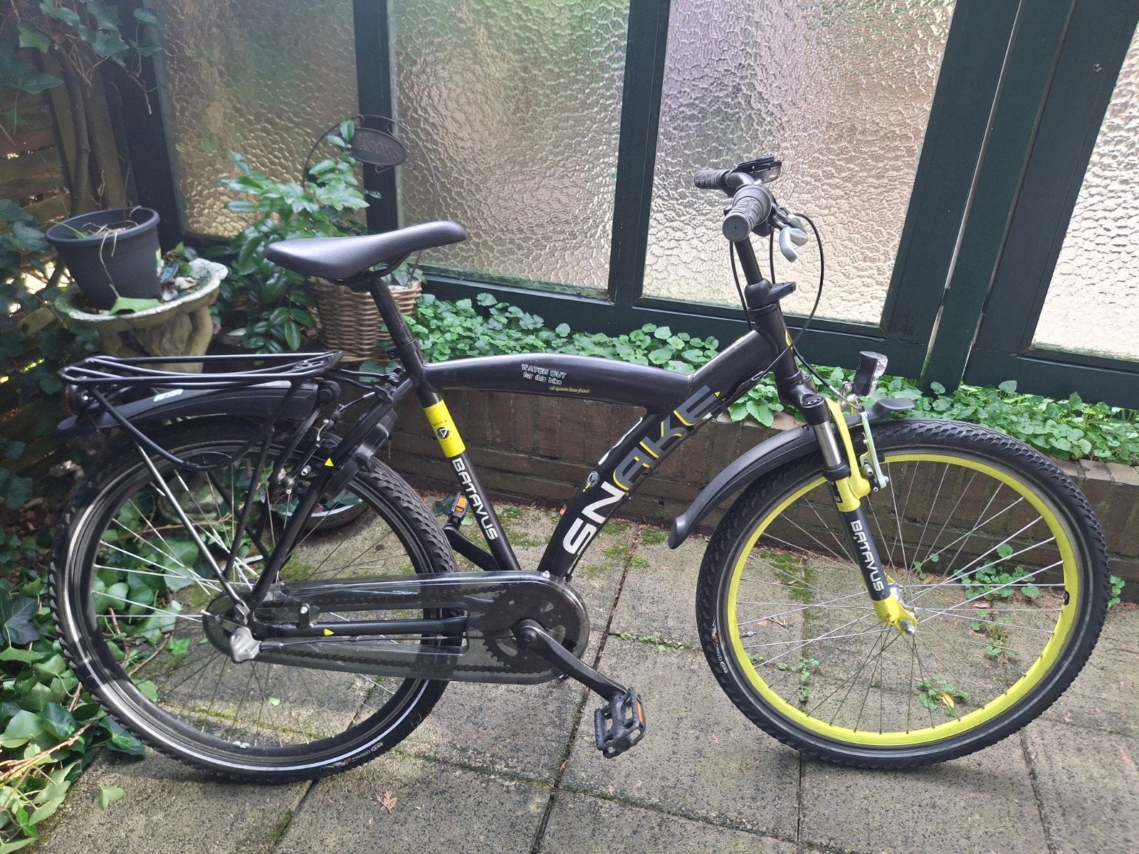 Batavus snake 26 inch 3 versnellingen.
Axa slot., Ophalen of Verzenden, Zo goed als nieuw, 26 inch of meer, Versnellingen