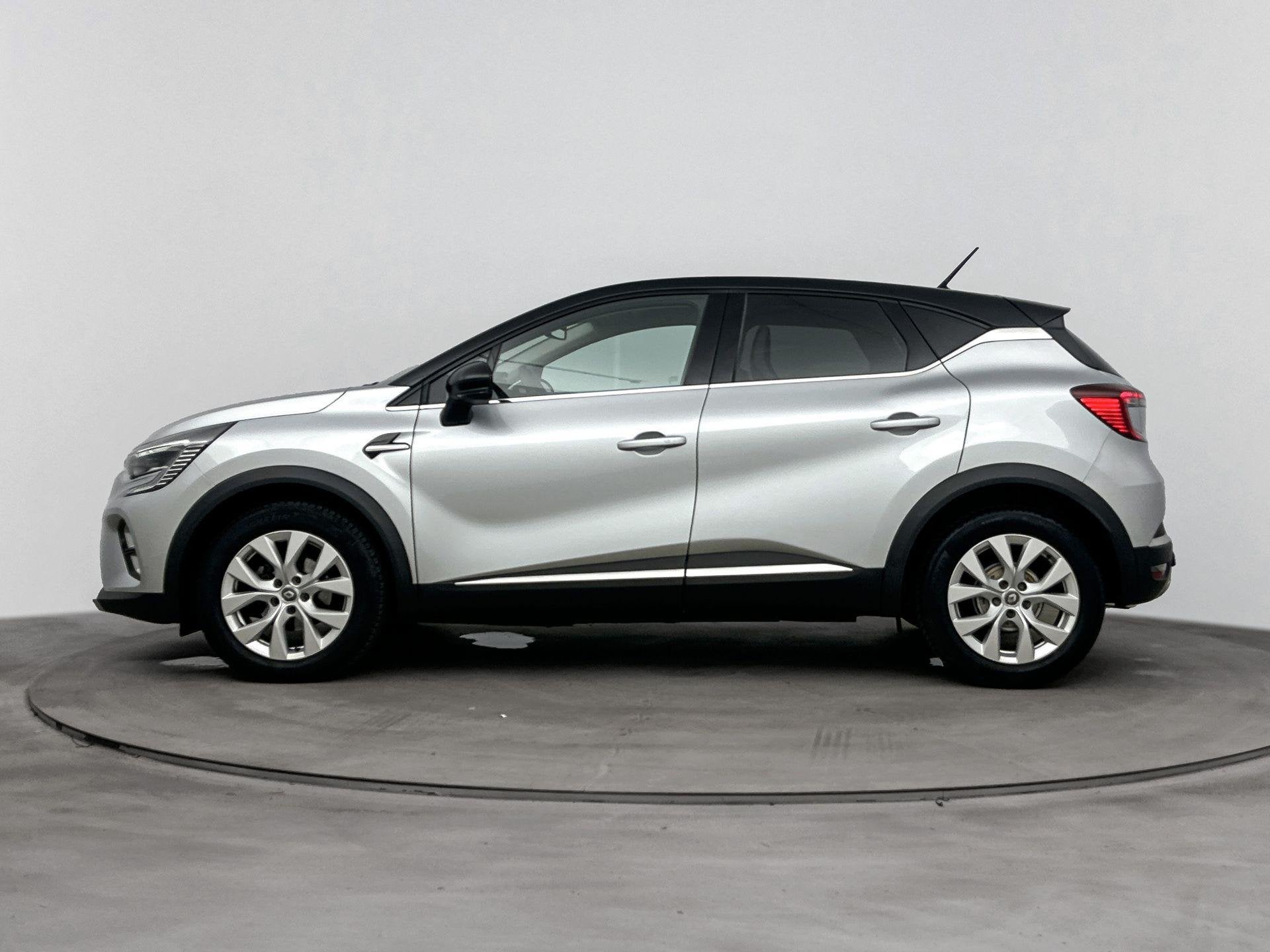 Renault Captur 1.3 TCe Intens 140PK | Automaat | Trekhaak |, Auto's, Gebruikt, 4 cilinders, Parkeersensor, Leder en Stof