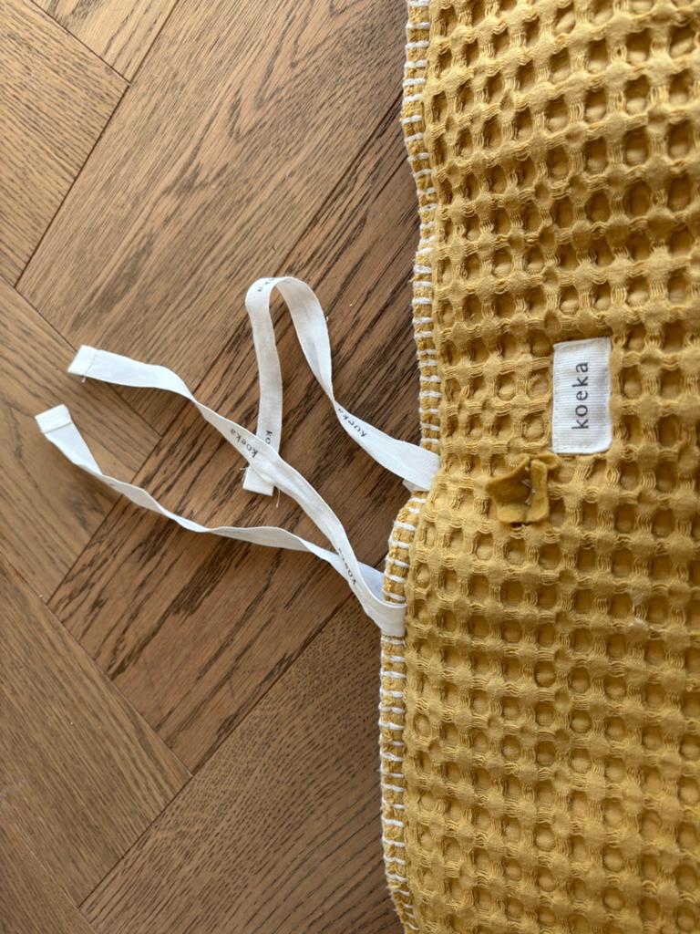 Koeka boxbumper 180x30 wafel okergeel, Ophalen of Verzenden, Zo goed als nieuw