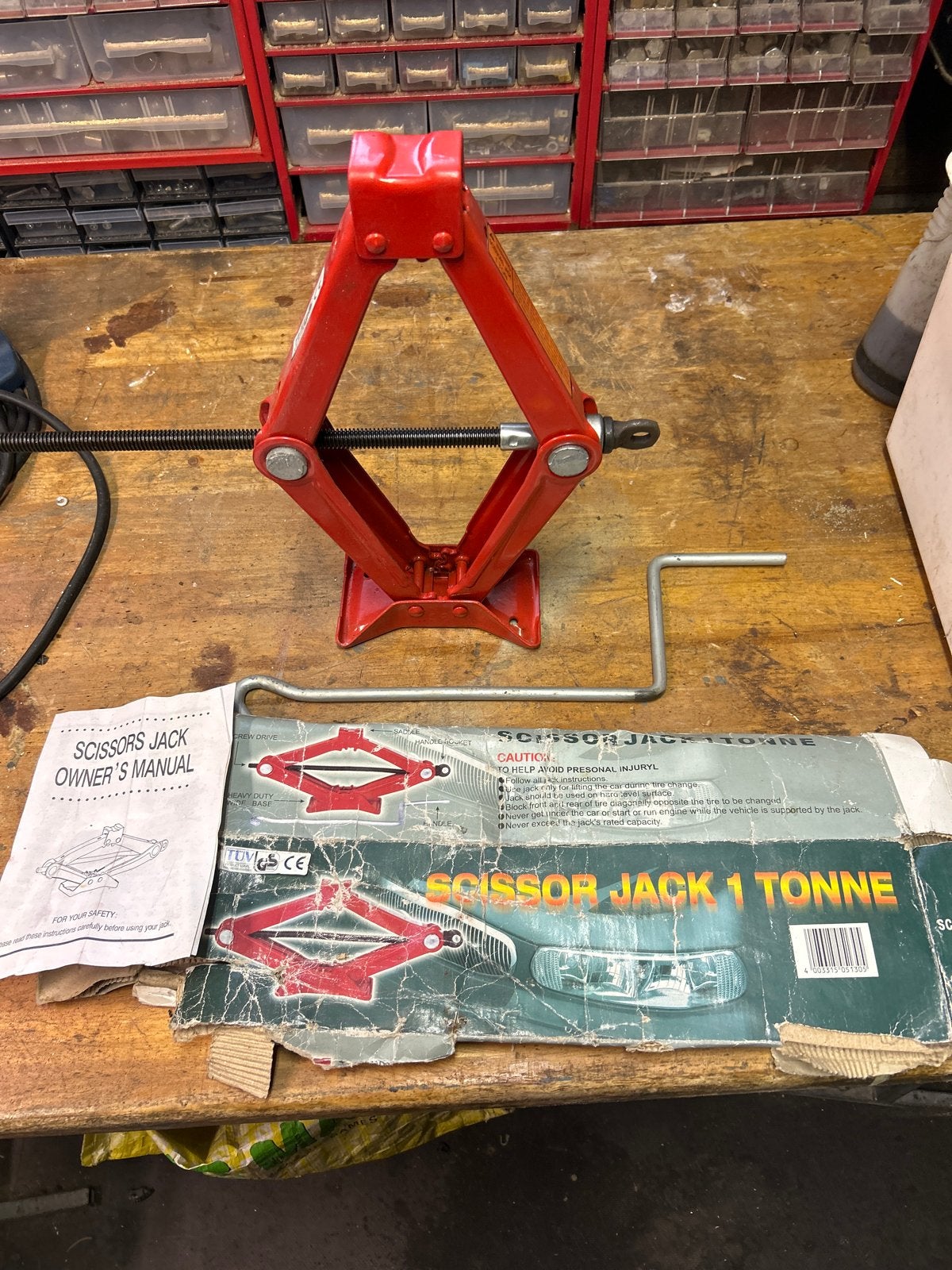Schaarkrik 1 Tonne - Handige Autokrik, Ophalen, Gebruikt, Mechanisch, Schaarkrik