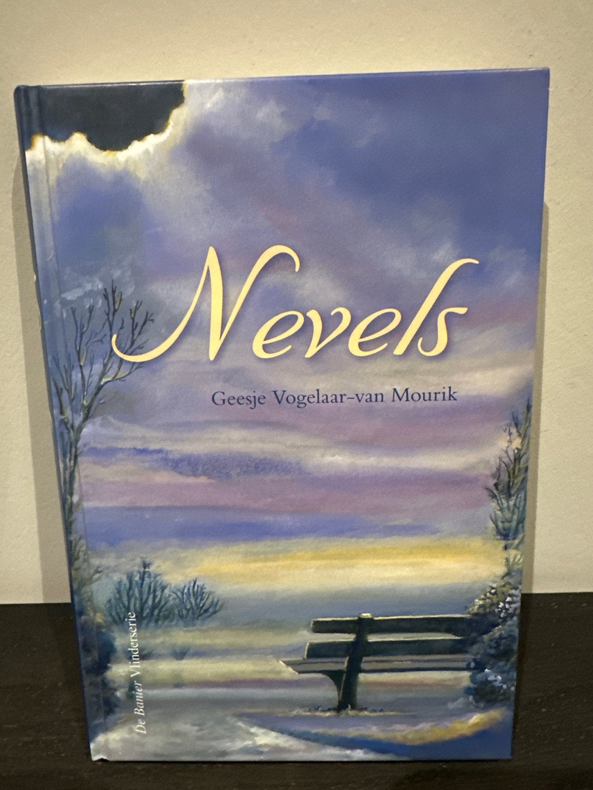 Nevels - Geesje Vogelaar-van Mourik (Roman over dementie), Boeken, Ophalen of Verzenden, Zo goed als nieuw, Nederland