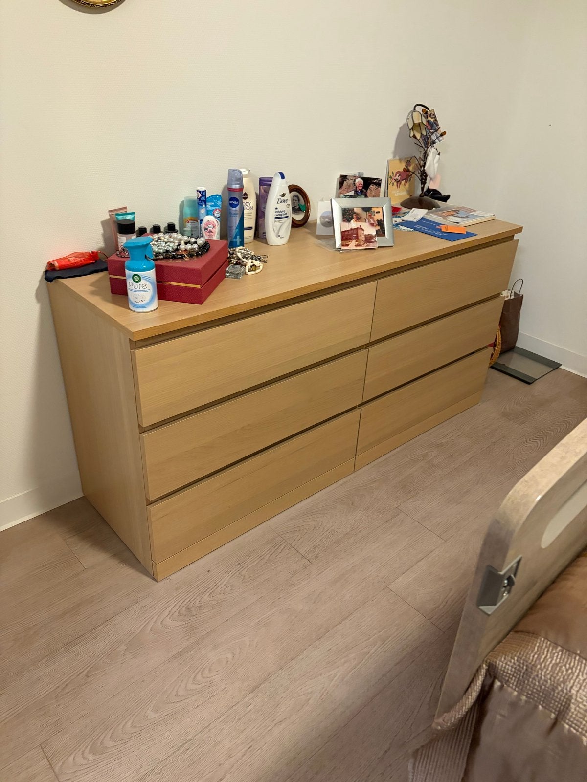 Diverse huisraad: meubels en decoratie, Ophalen