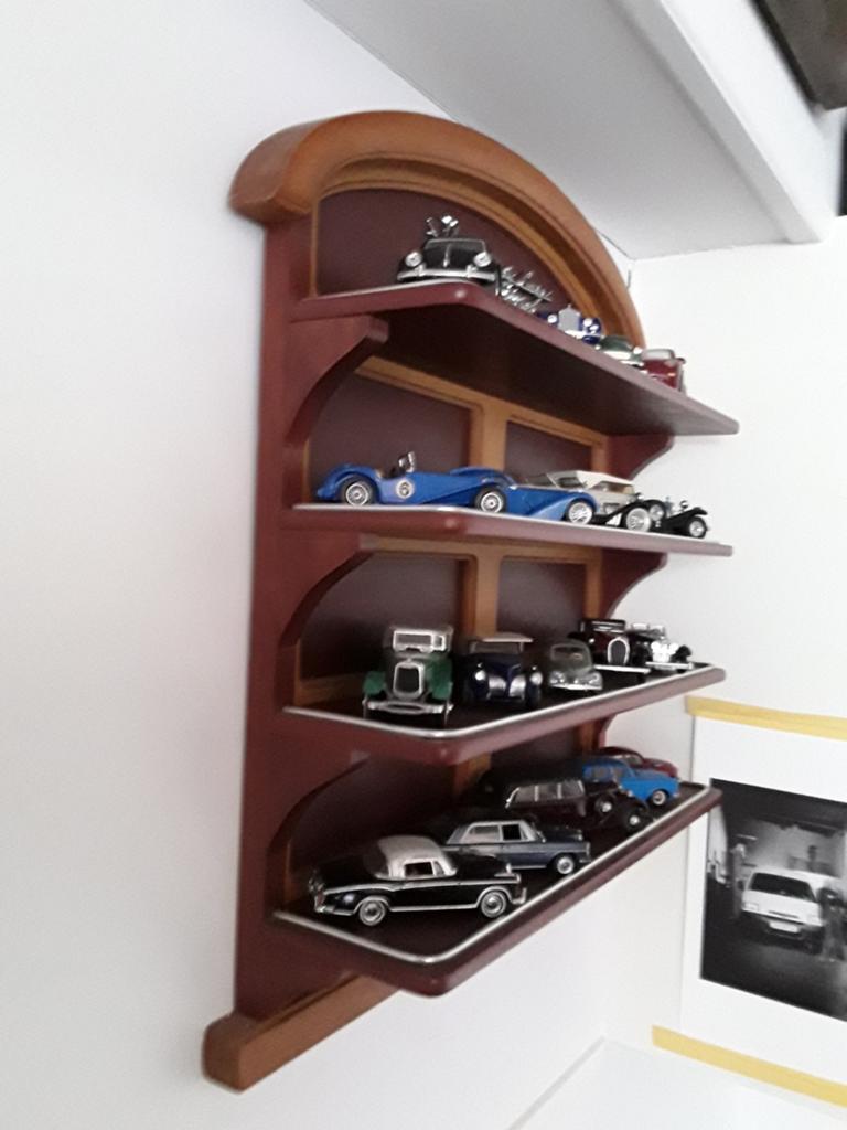 Modelauto verzamel kastje 48 br 50 hoog, Ophalen, Auto, Overige merken