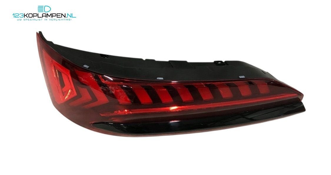 Audi Q7 4M Facelift achterlicht links LED Matrix, Gebruikt, -, Verzenden, Audi