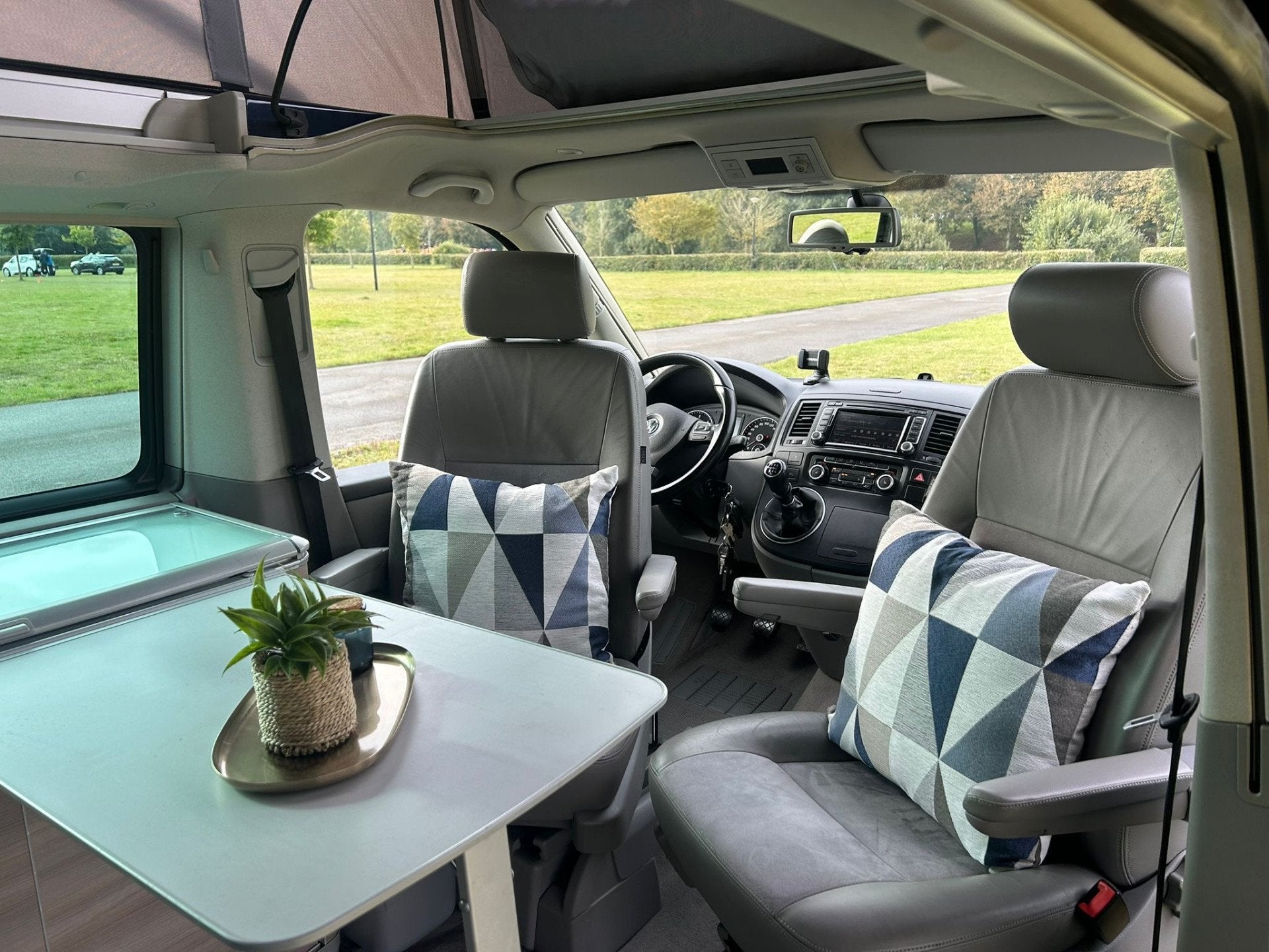 Foto 6 van Volkswagen California Transporter Buscamper 2.0 TDI 140 PK E