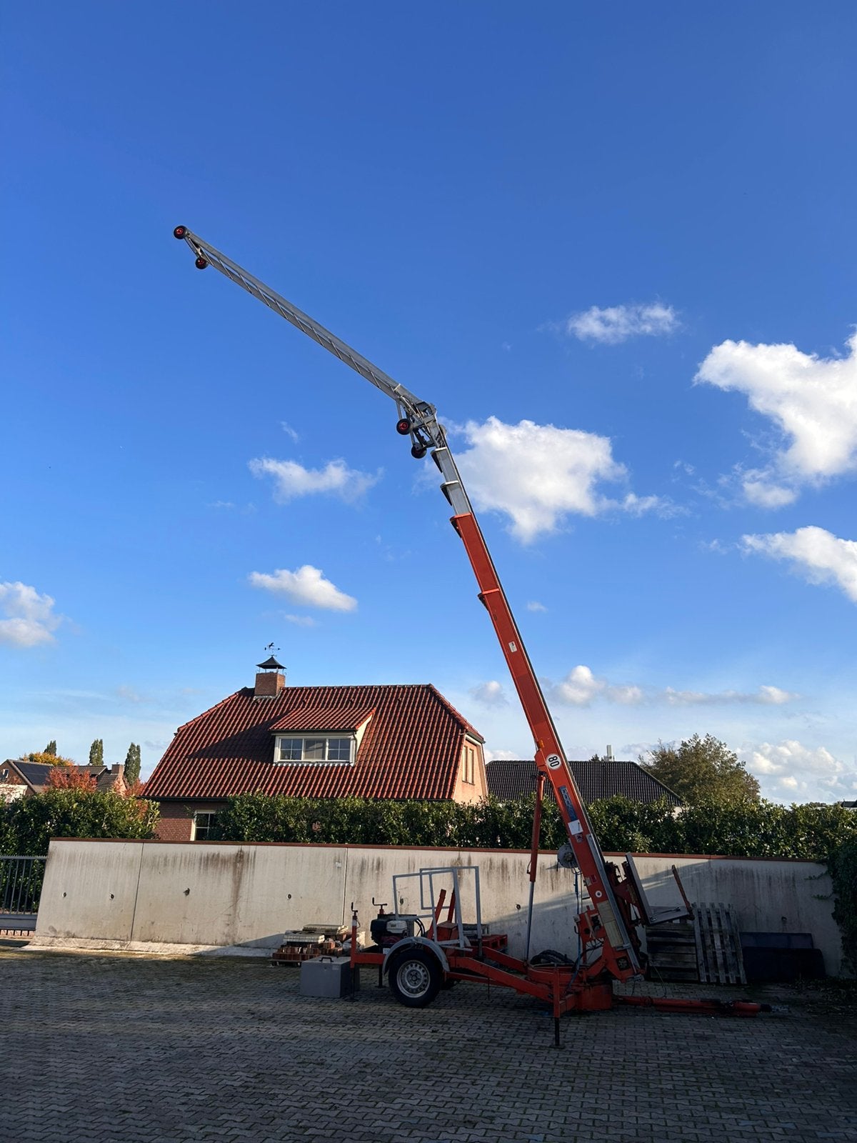 Bocker pannenlift 26 mtr met knik, Ophalen