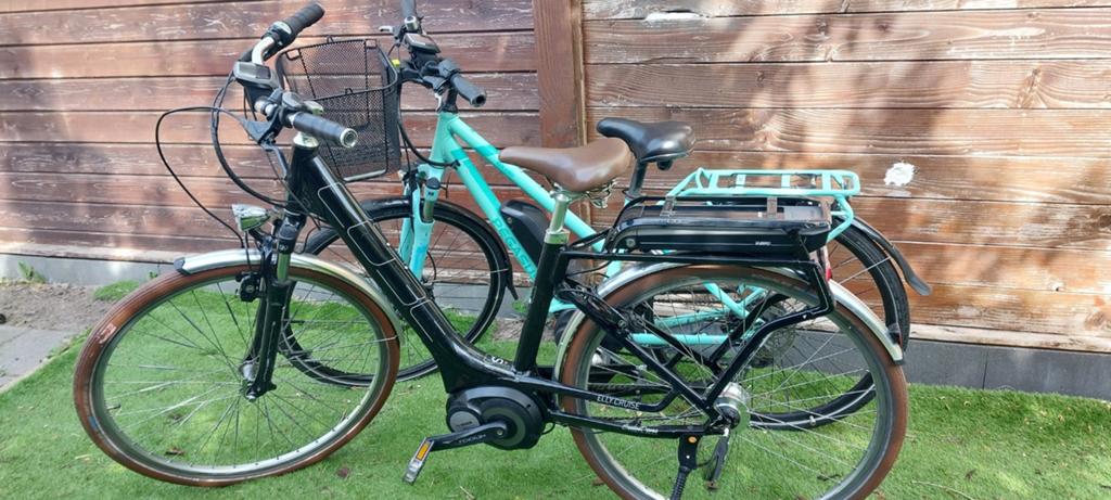 Twee  elektrische fietsen Bosch middenmotor zie advertentie, Fietsen en Brommers, Elektrische fietsen, Minder dan 47 cm, Ophalen