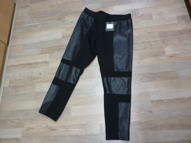 NÜ Denmark zwarte aparte broek Nieuw maat 46/xxl, Kleding | Dames, Verzenden, Zwart, Maat 46/48 (XL) of groter, Nieuw