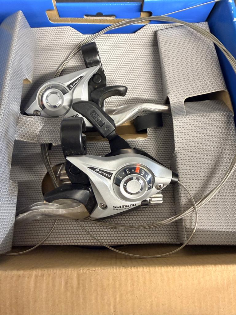 Shimano ST-EF51 Versnellingsschakelaar 3x9 Speed Nieuw, Fietsen en Brommers, Fietsonderdelen, Remmen, Nieuw, Ophalen of Verzenden