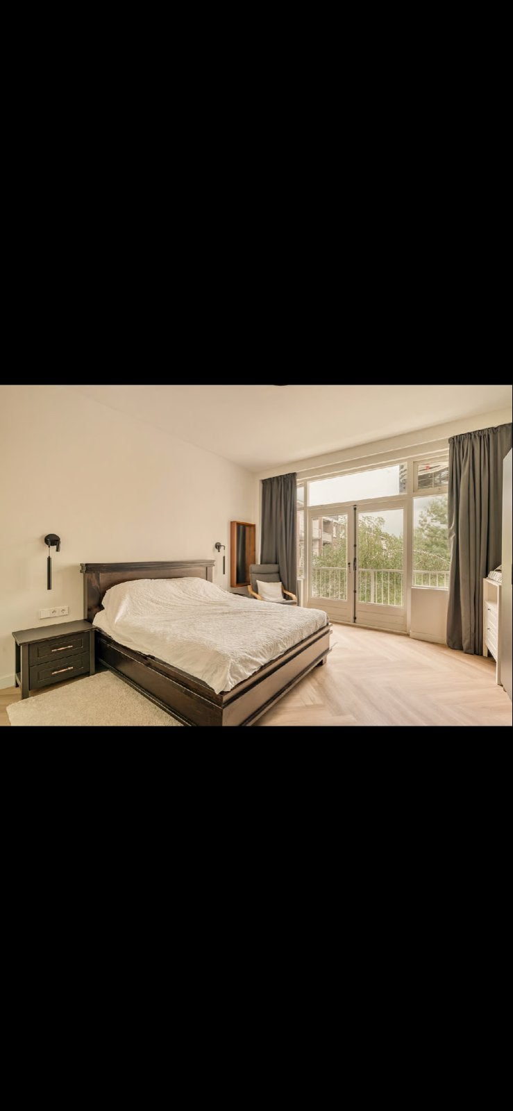 Dark Brown Double Bed with Mattress - 170 x 210 cm, Ophalen, Zwart, Tweepersoons, Zo goed als nieuw