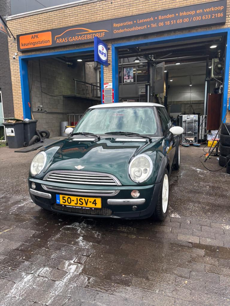Mini 1.6 16V Cooper 2002 Groen, Auto's, Mini, Voorwielaandrijving, 1025 kg, 15 km/l, 4 cilinders