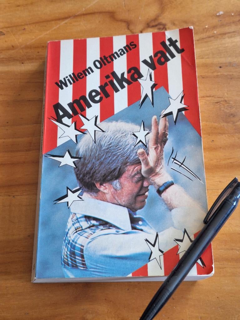 Amerika valt  Willem Oltmans, Boeken, Ophalen of Verzenden, Tweede Wereldoorlog, Gelezen, Overige onderwerpen