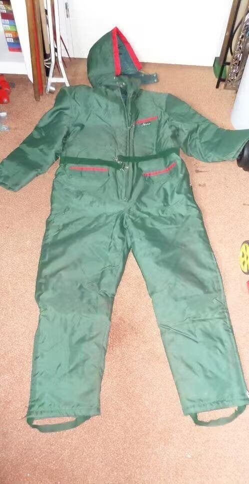 Visoverall - Warmtepak XXL - Nieuw -  Capuchon - €85,00, Watersport en Boten, Ophalen, Nieuw, Kleding