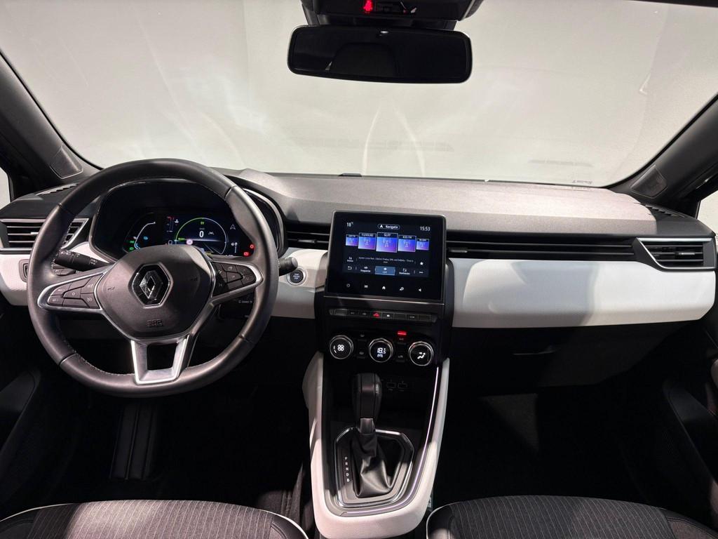 Renault Clio 1.6 E-Tech Hybrid 145 Techno | Carplay / Naviga, Auto's, Gebruikt, Met garantie (alle), Leder en Stof, Zwart