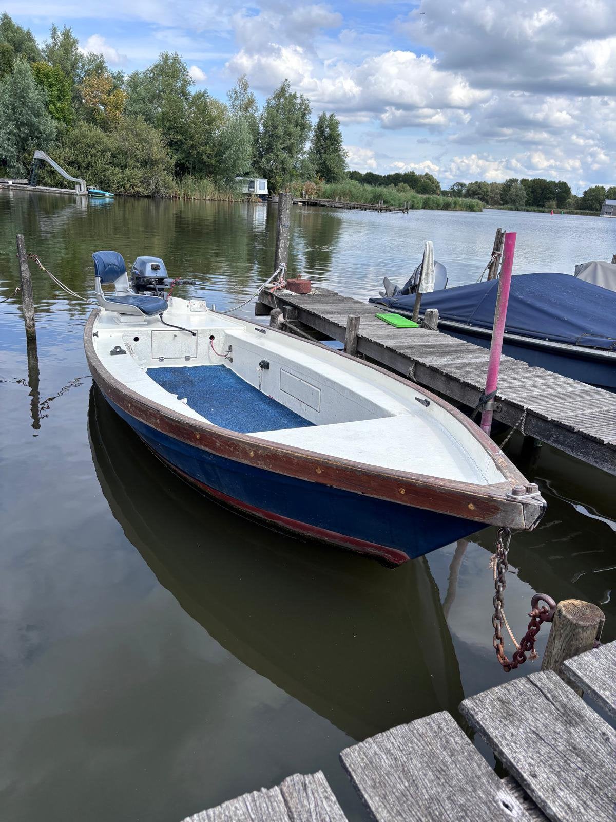 Polyester motorboot 4,20 m met Yamaha 8 pk 4-takt –, Watersport en Boten, Vis- en Consoleboten, Ophalen, Gebruikt, Polyester, Buitenboordmotor