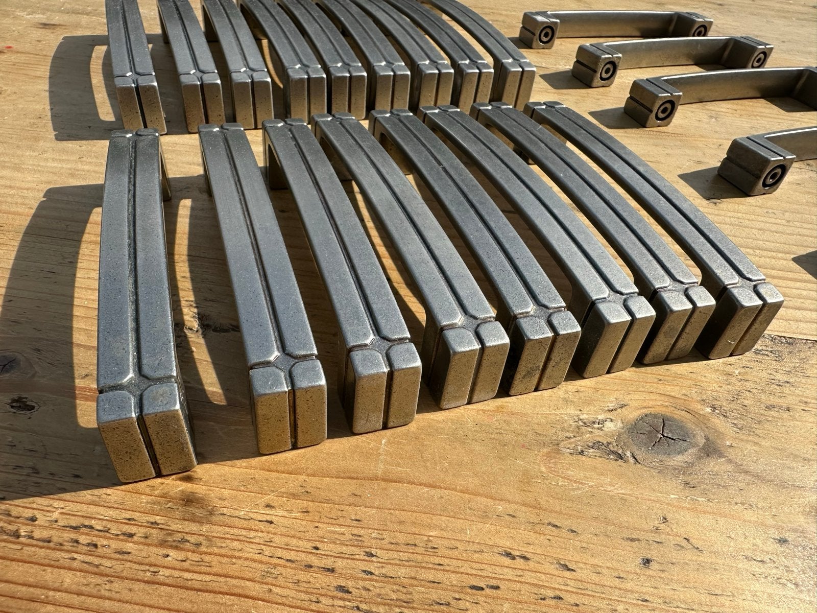22 Geborsteld Nikkel Kastgrepen - 128mm Boorgat, Ophalen, Zo goed als nieuw