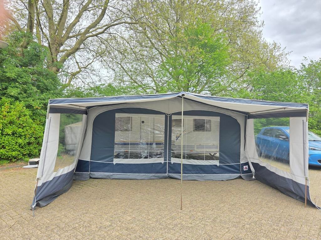 Burstner Ventana 465 TS Avantgarde, Koelkast, Rondzit, Dwarsbed, Particulier